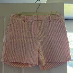 J Crew white and pink seer sucker shorts size 6